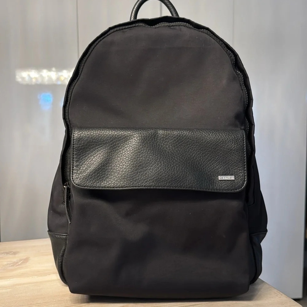 Calvin Klein Backpack - Picture 6 of 9